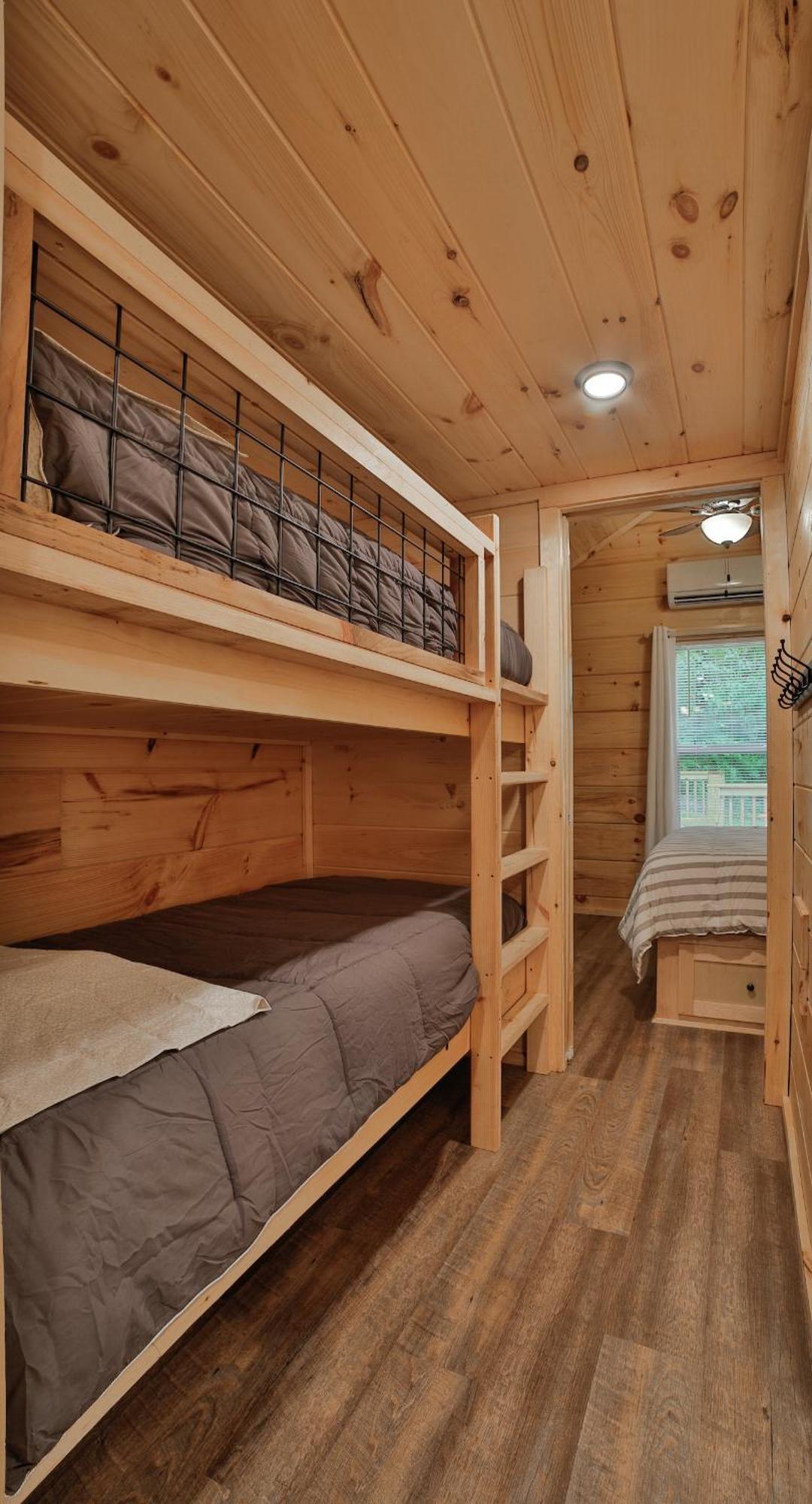 Lena Cabin Wooded Tiny Cabin - Hot Tub 채터누가 외부 사진