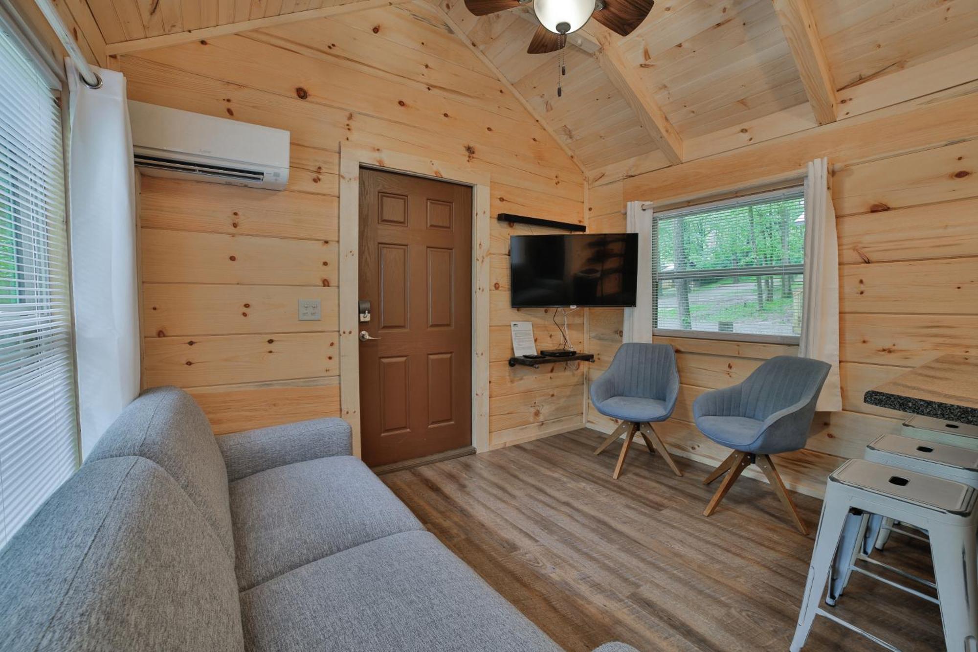 Lena Cabin Wooded Tiny Cabin - Hot Tub 채터누가 외부 사진